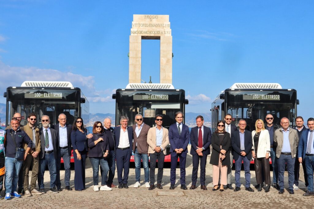 Nuovi bus atam reggio calabria