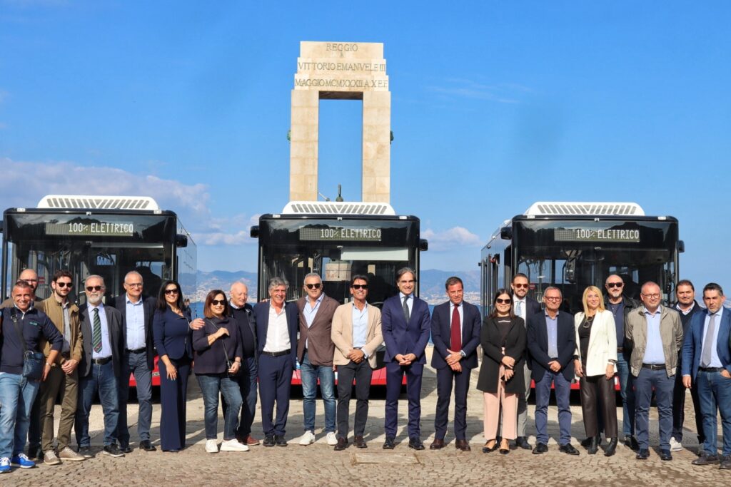 Nuovi bus atam reggio calabria