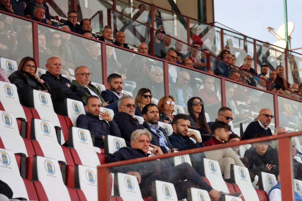 Reggina-Sambiase Ballarino Versace Minniti in tribuna coperta al Granillo