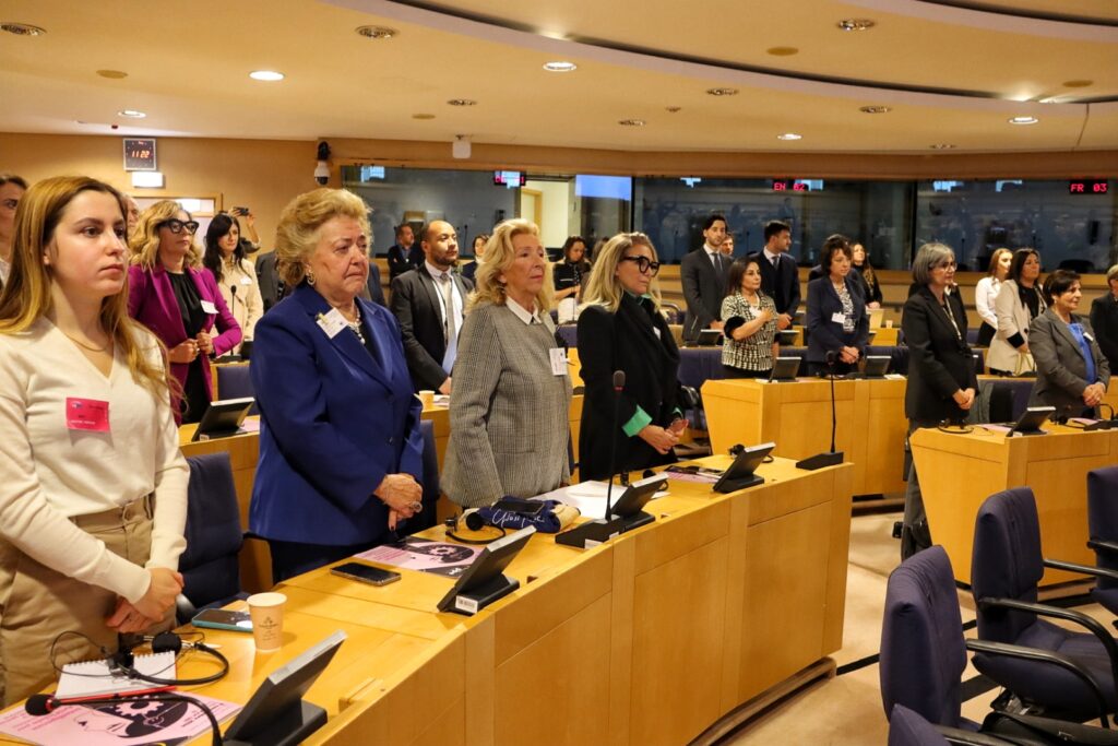 convegno parlamento europeo con giusi princi Intelligenza Artificiale per il cambiamento combattere la violenza di genere con l’innovazione