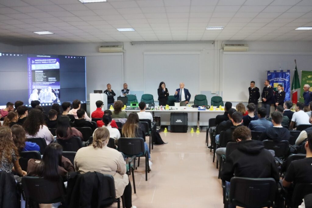 donazione gascromatografo Panella-Vallauri