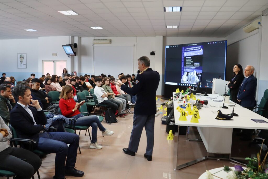 donazione gascromatografo Panella-Vallauri