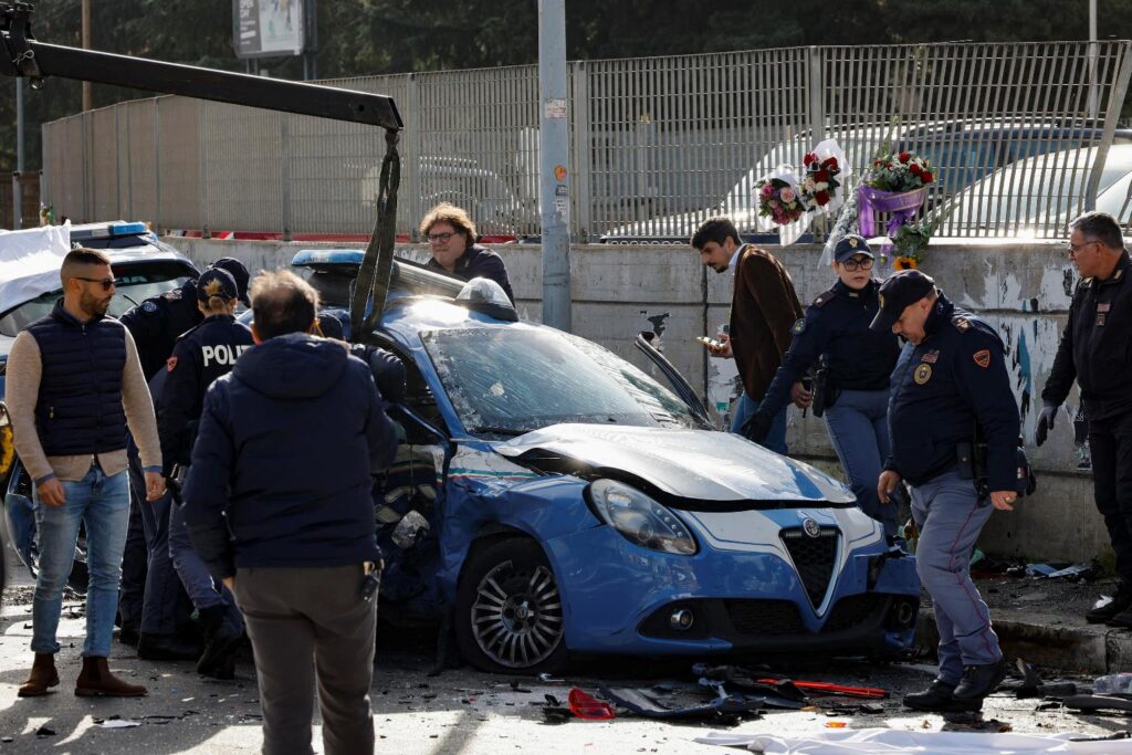 incidente roma poliziotto morto