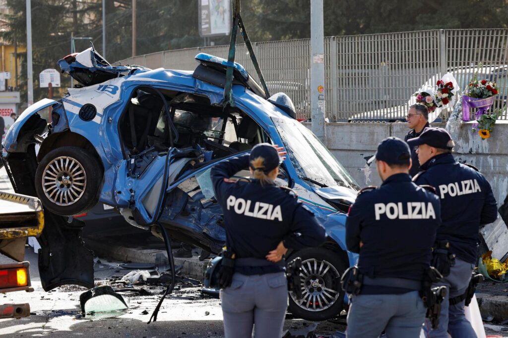 incidente roma poliziotto morto