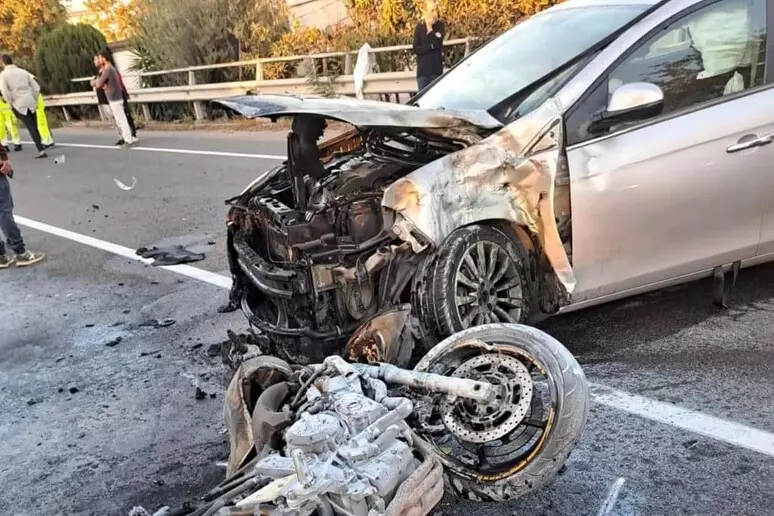 incidente ss106 corigliano rossano