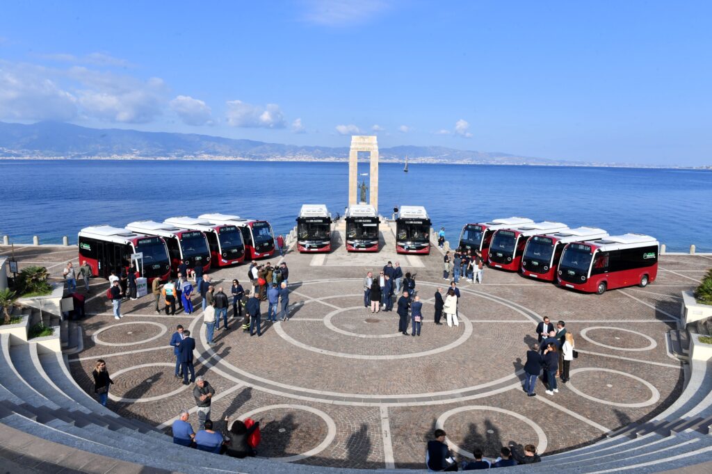 nuovi bus atam reggio calabria