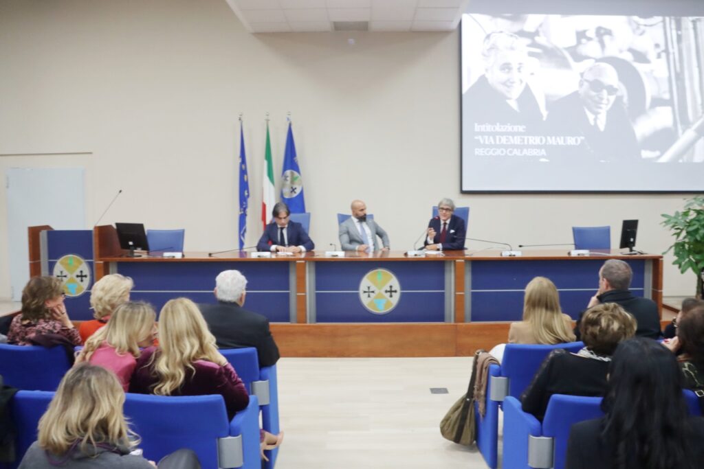 Cerimonia Intitolazione strada Demetrio Mauro - Reggio