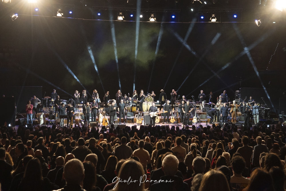 Max Gazzè in concerto all’Auditorium Parco della Musica di Roma