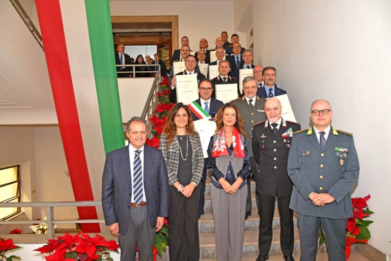 Consegnate onorificenze prefettura cosenza