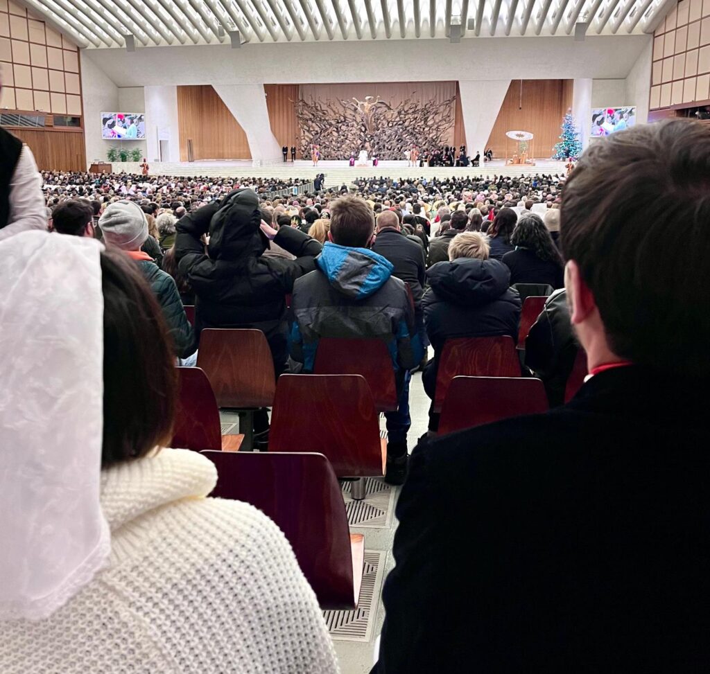 Gruppo Folk I Peddaroti ricevuto da Papa Francesco