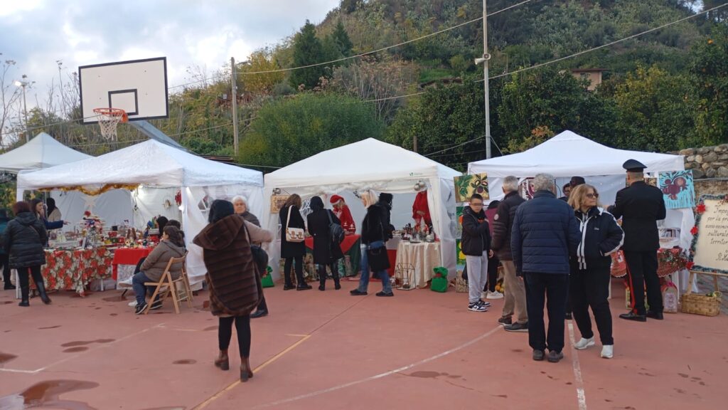 Inaugurazione Villaggio Santa Claus a Cannavò