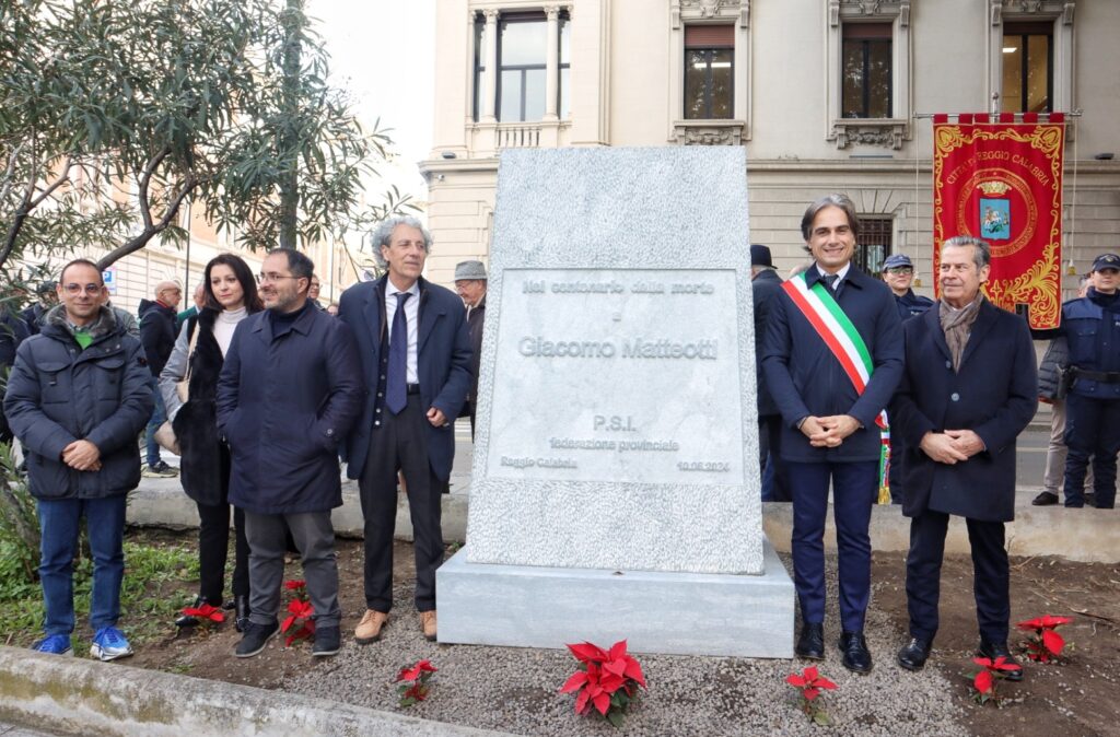 Inaugurazione stele matteotti