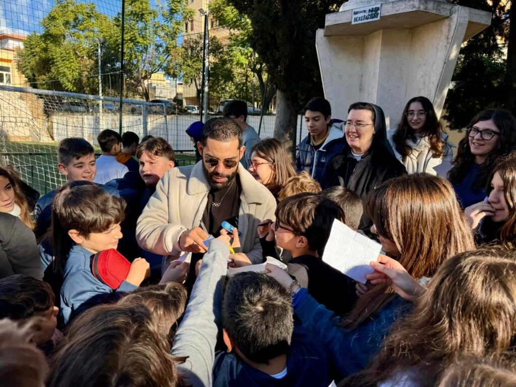 Luigi Busà in visita all'Istituto Maria Ausiliatrice di Reggio Calabria