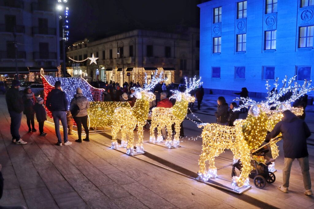 Luminarie natale 2024 reggio calabria