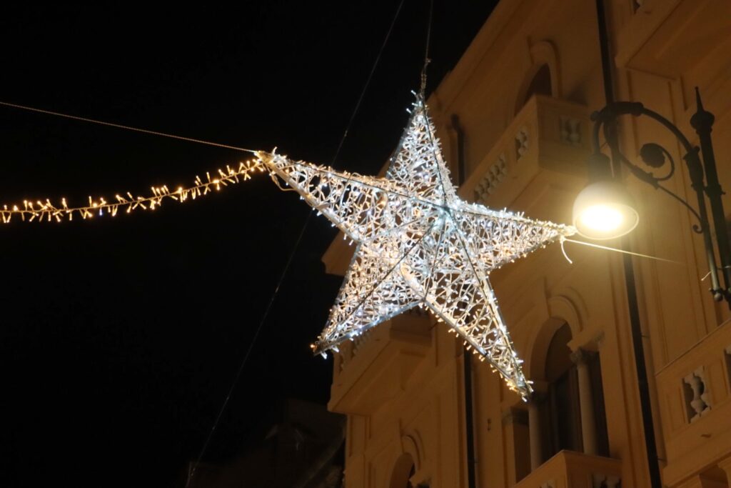 Luminarie natale 2024 reggio calabria