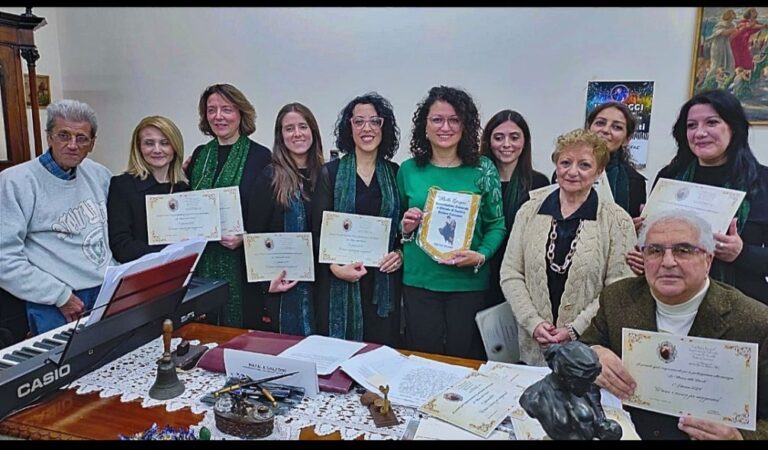 Protagonisti incontro culturale al circolo La Belle Epoque Villa San Giovanni