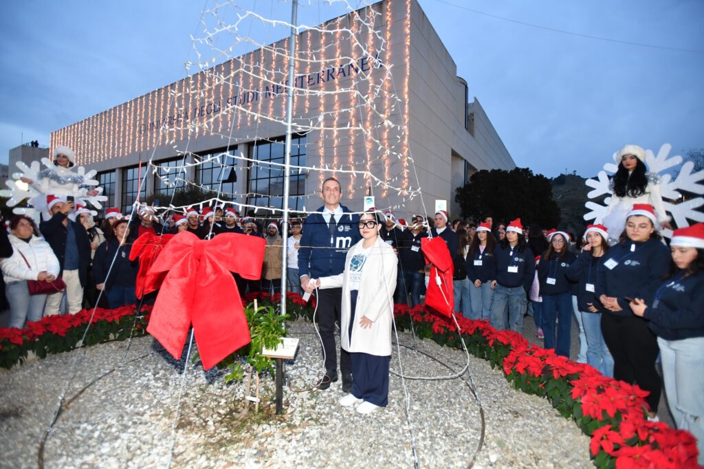 Università Mediterranea accensione albero di natale