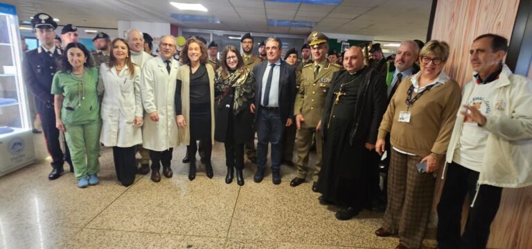 benedizione bambino Gesù Policlinico Messina (2)