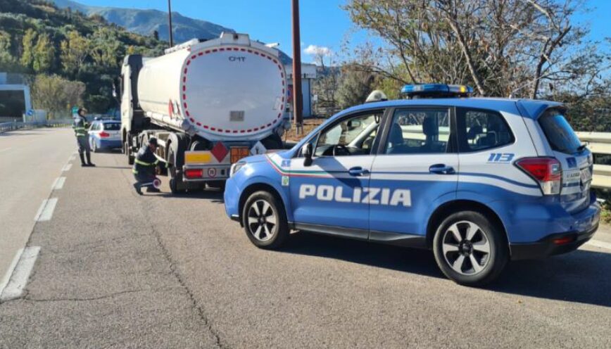 camionista polizia stradale