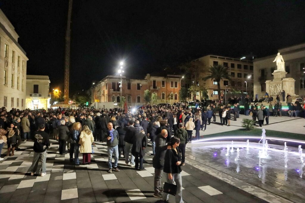 inaugurazione piazza de nava