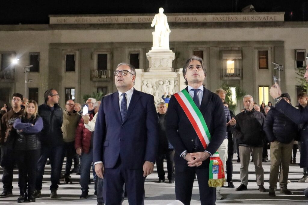 inaugurazione piazza de nava