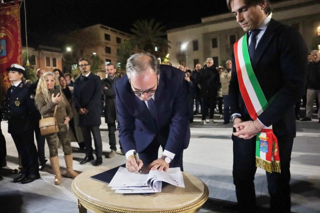 inaugurazione piazza de nava