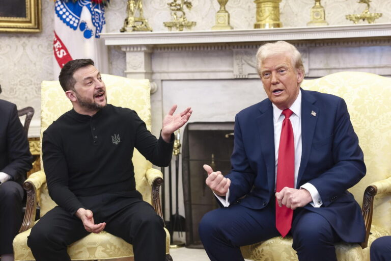 Donald Trump e Volodymir Zelensky